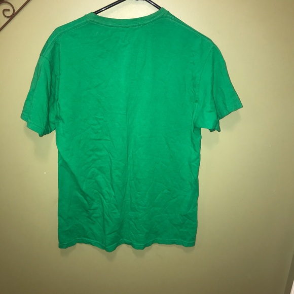 Angry bird green logo T-shirt size medium - Picture 5 of 5